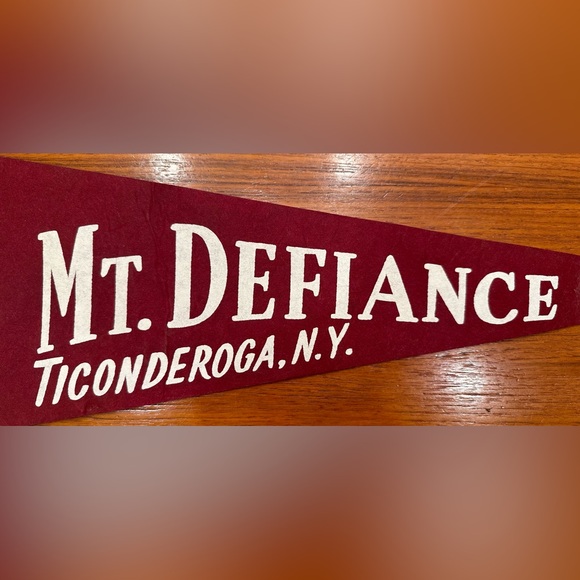 Vintage Felt Pennant from Mt. Defiance Ticonderoga, NY - Picture 4 of 14
